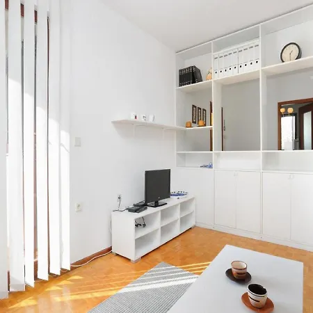 Malesevic Apartment Makarska